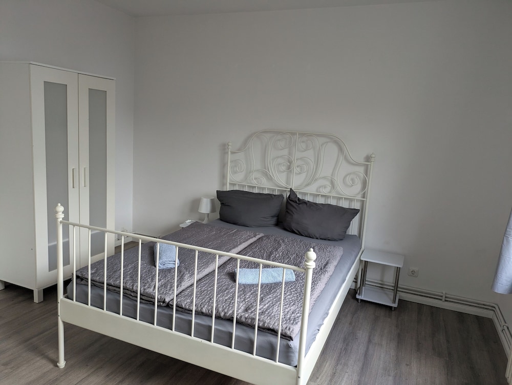 NestOaseWHV Zimmer zw.City und Südstrand