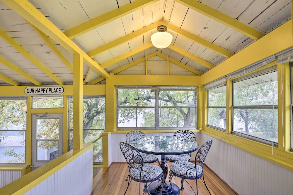 Historic Cumberland Home on Beaver Dam Lake! view 4