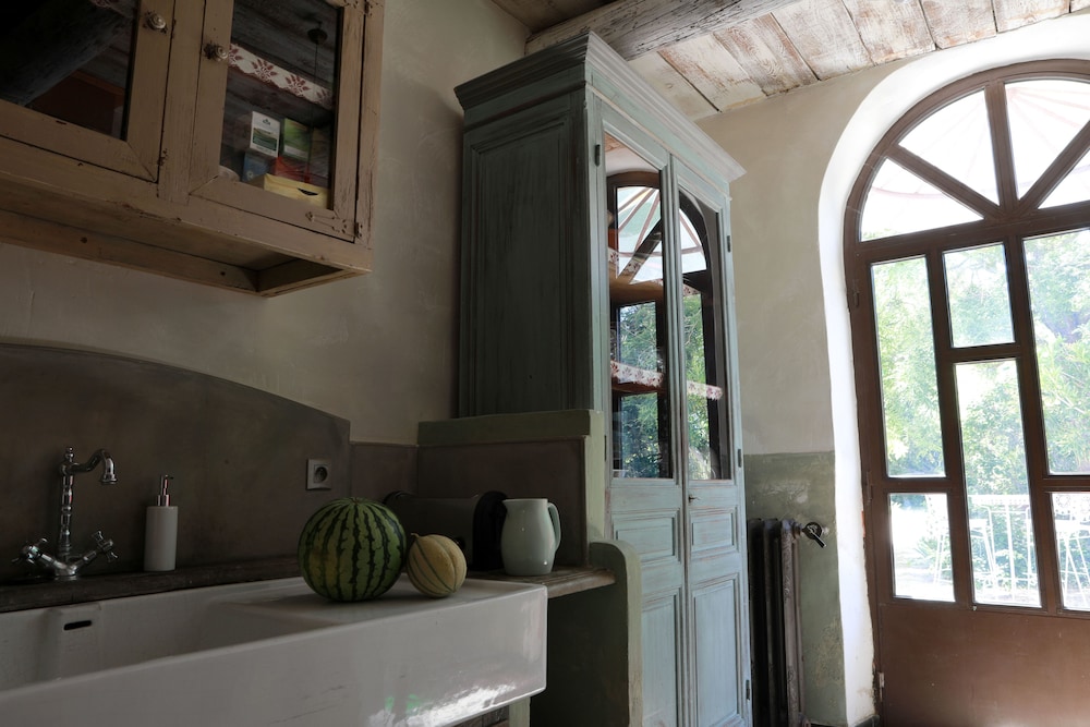 Orange Vacations - Justin de Provence - Property Image 29