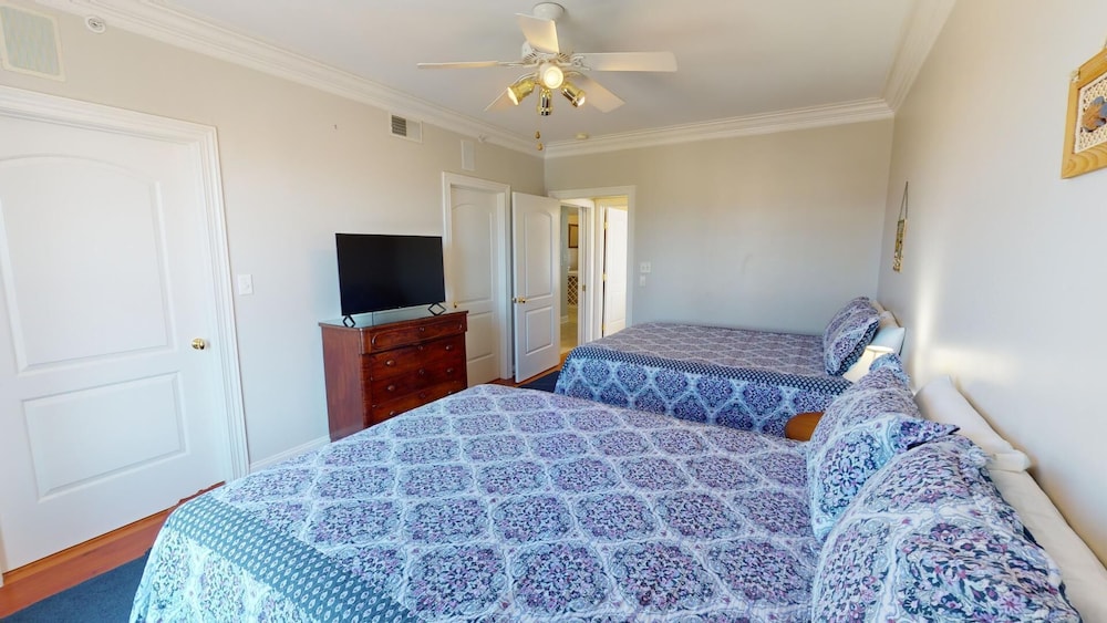 Desoto Beach Club 2 Tybee Vacation Rentals