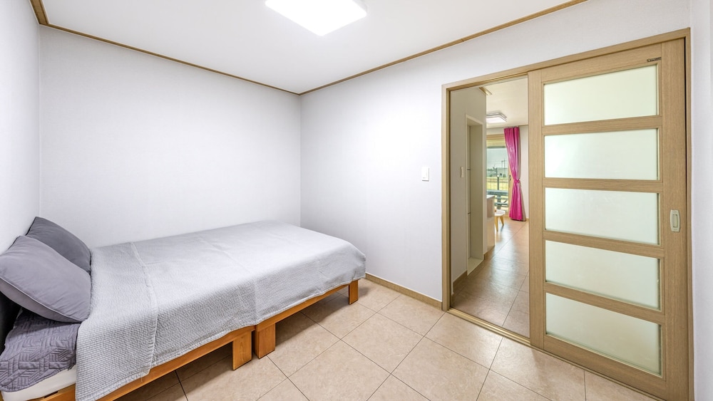 Yeongdeok January and February Pension