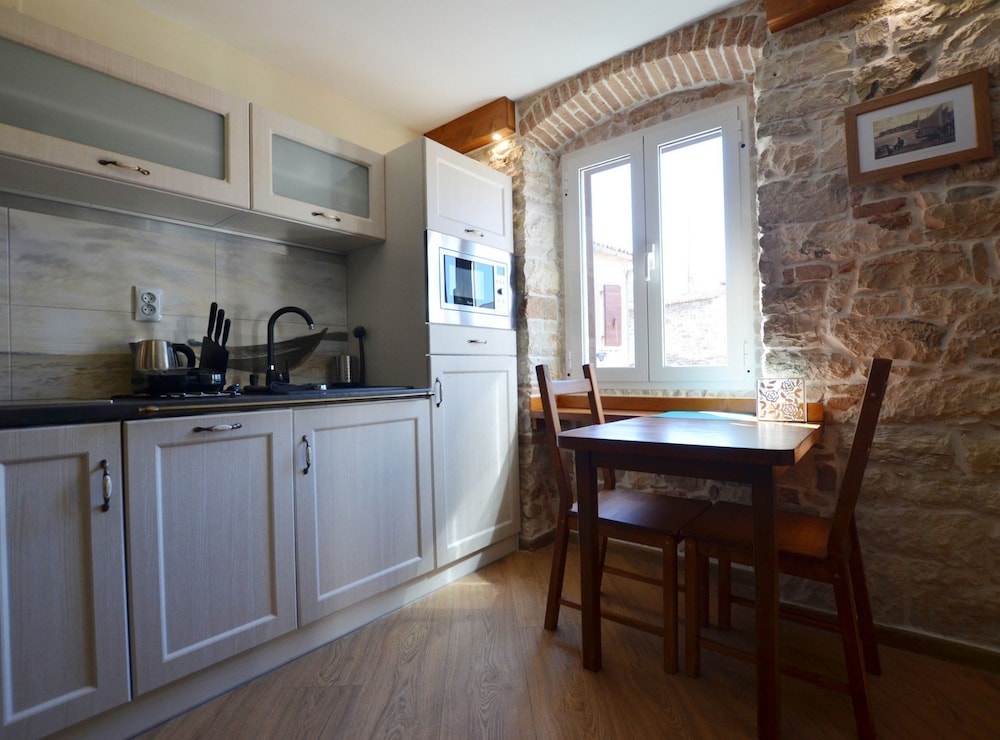Urban and Upscale Homes Rovinj Old Town