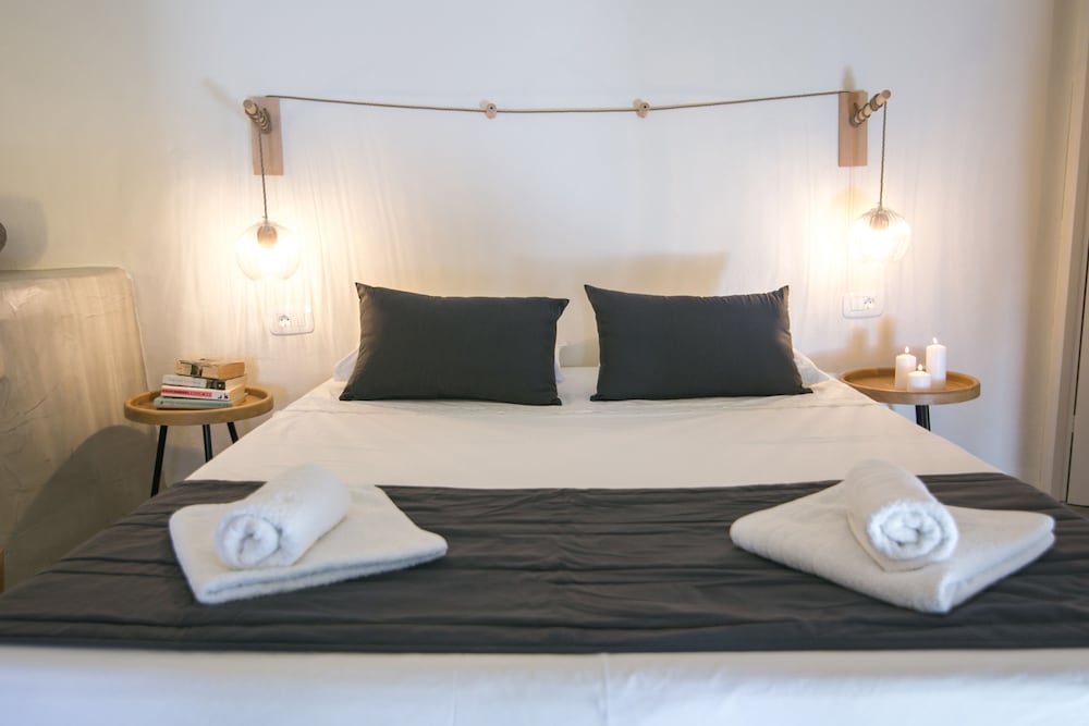 Santorini Villas photo 4