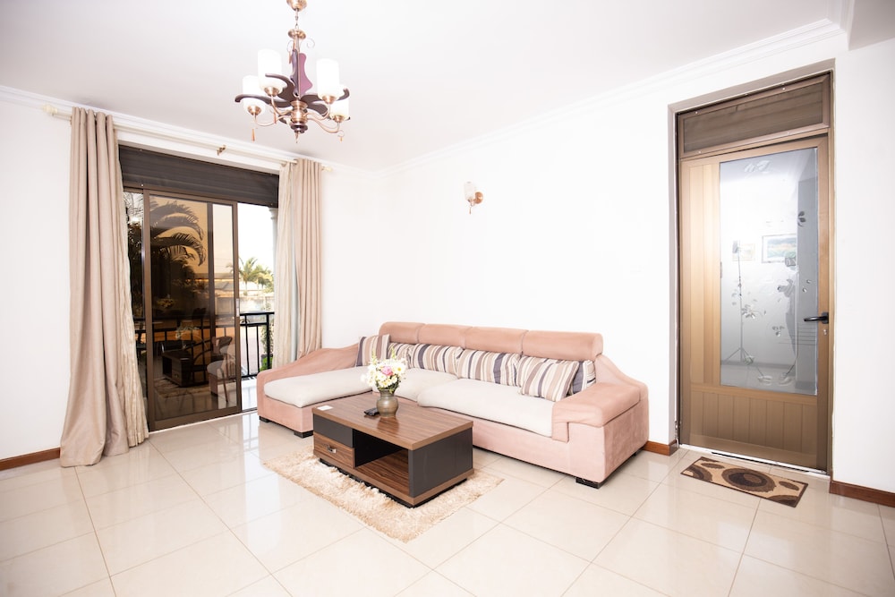 KAMI LUXURY APARETMENTS view 3
