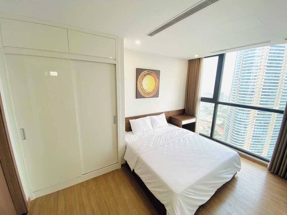 Vinhome SkyLake - Service Apartment