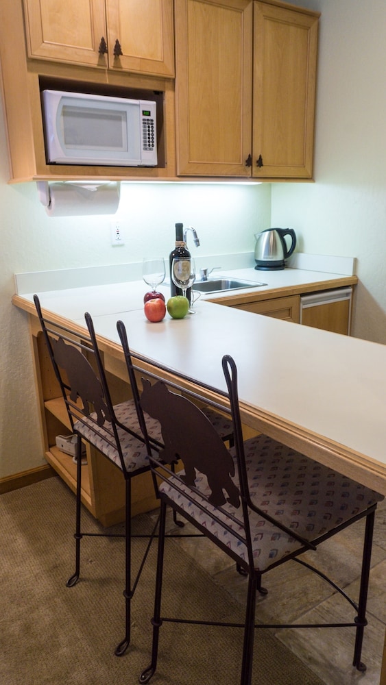 Lake Tahoe Vacations - Northstar Village 237 - Property Image 11