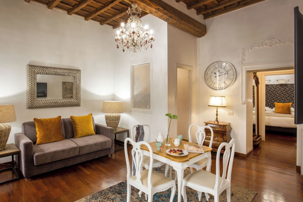 The Inn at the Spanish Steps Exclusive Collection - Carrozze A2 B5 B6