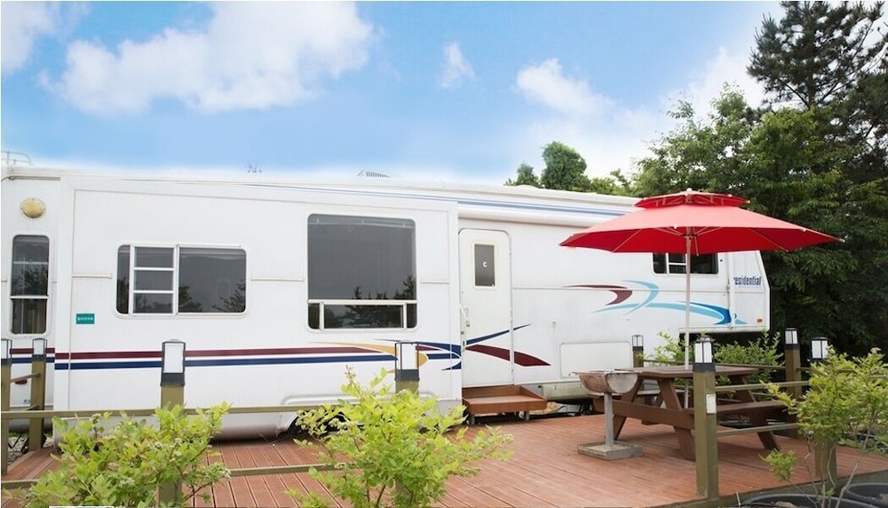 Sunyang Village Dome - Caravan Park