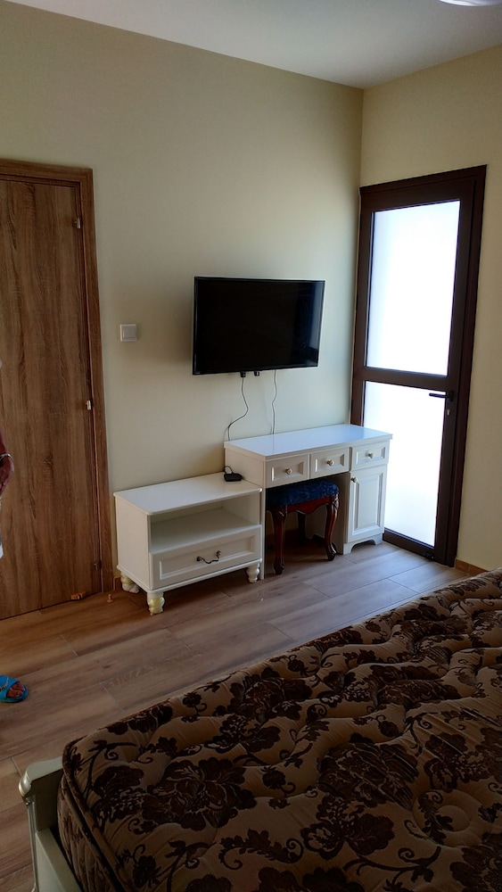 Afrodite Luxury Villa Complex 4 bedroom view 4