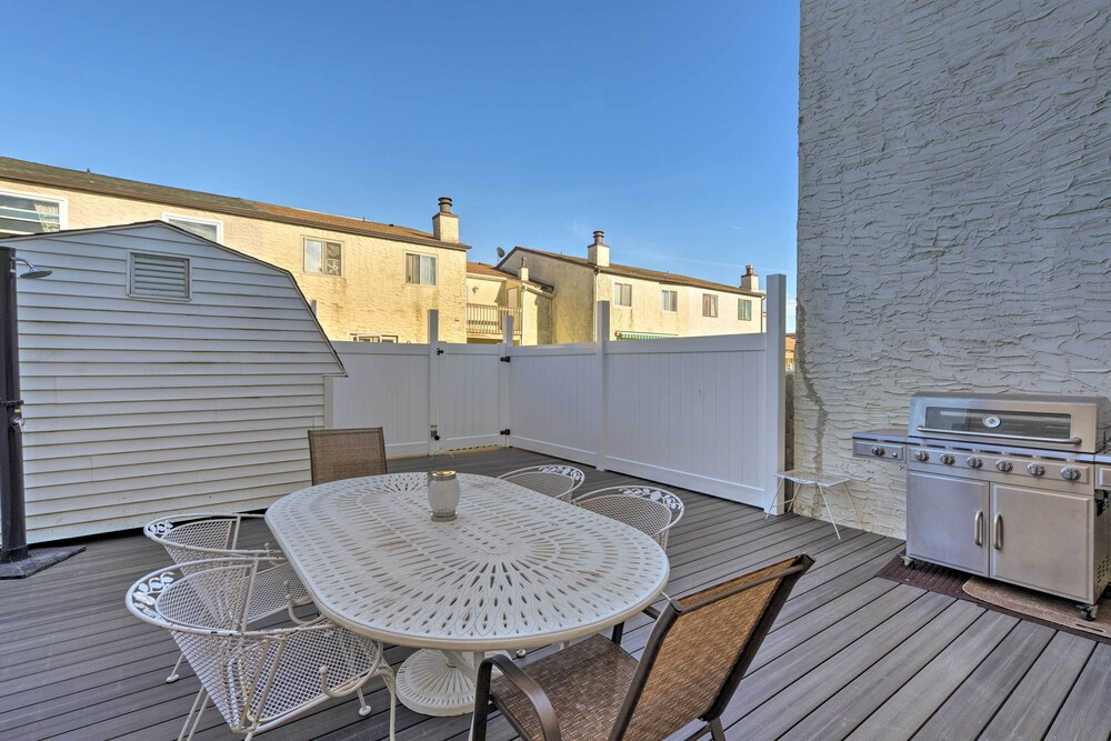 Brigantine Townhome Near Beaches & AC Casinos view 5