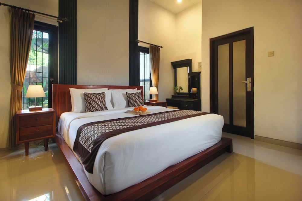 Dhanya Villa Lovina by Parigata