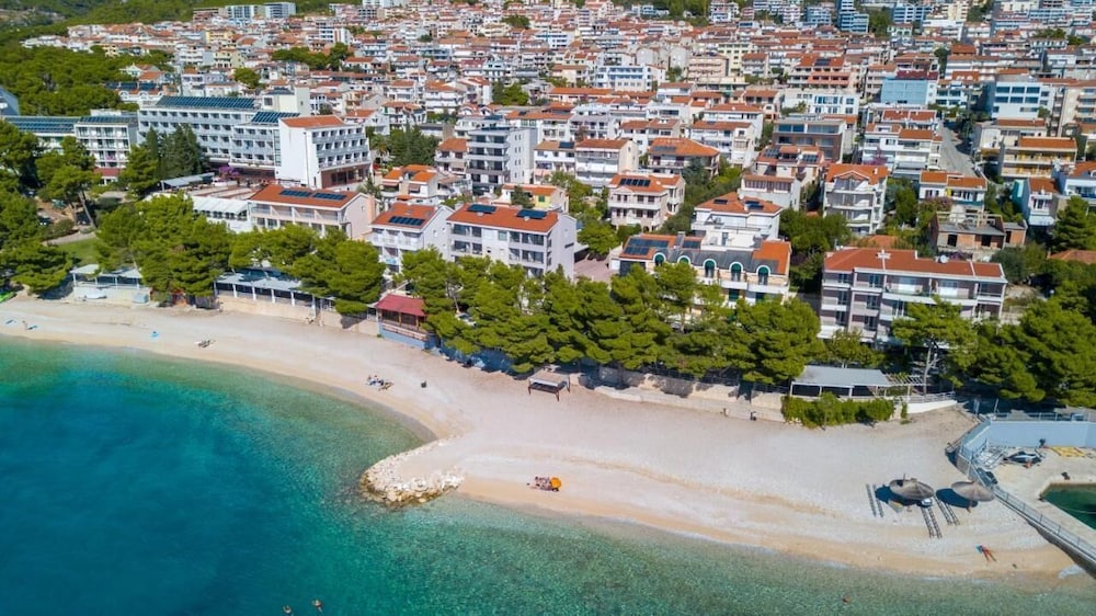 Amazing Lucija apartments-sea view