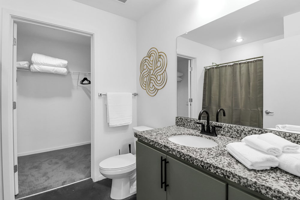 Phoenix Urban Luxury Escape