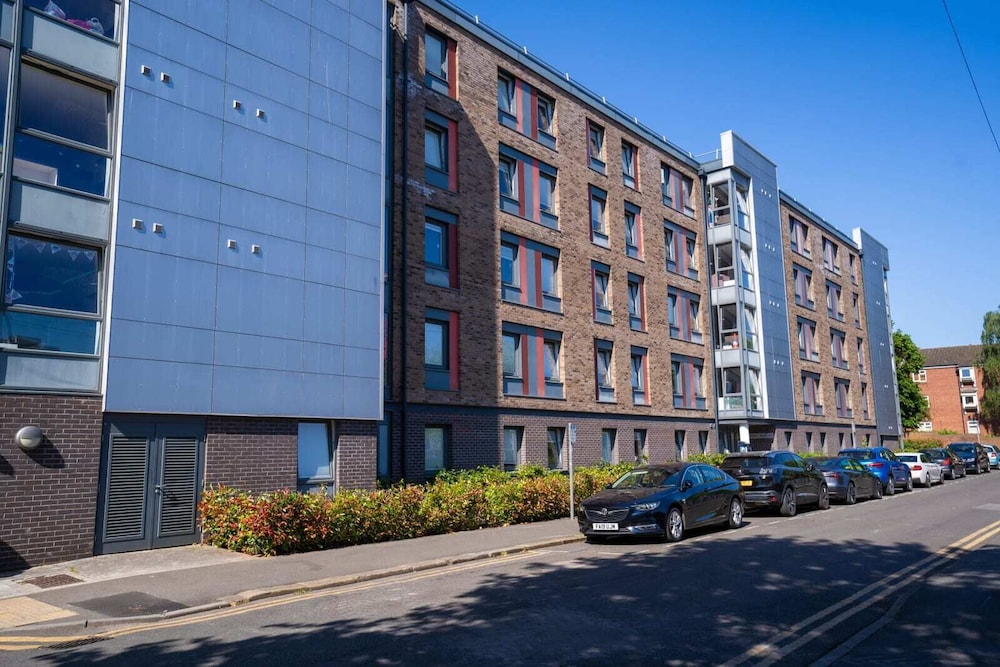 NTU Gill St