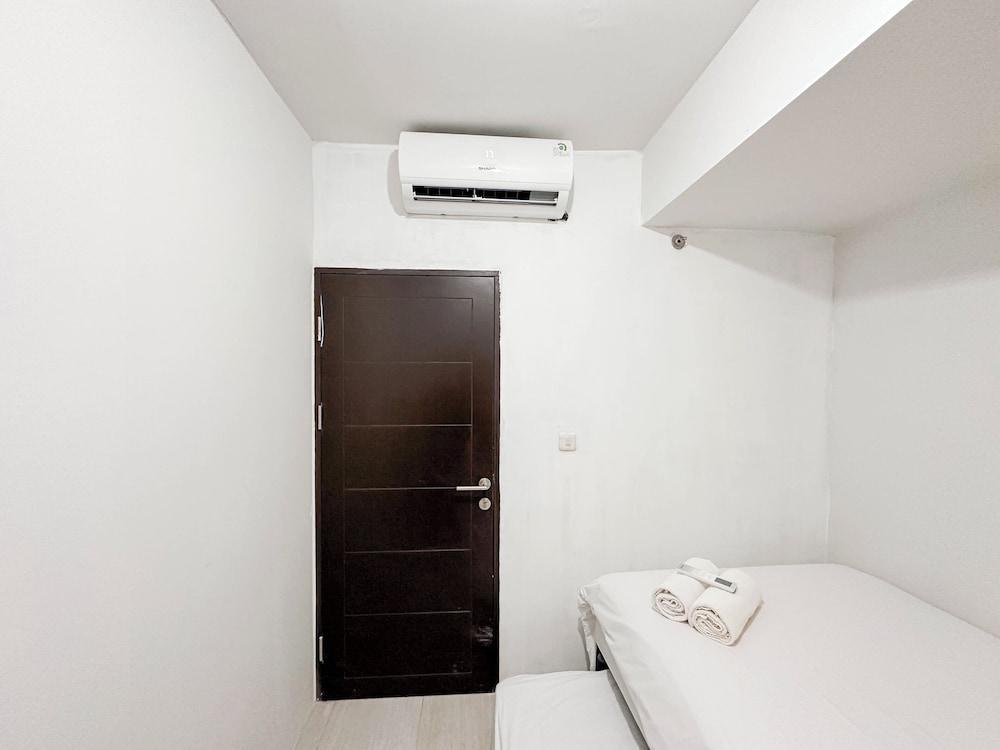 Modern and Cozy 2BR Apartment at Suncity Residence