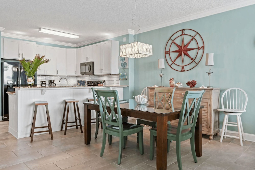 Emerald Isle 701 by Avantstay Gul Front Corner Unit 2 Pools