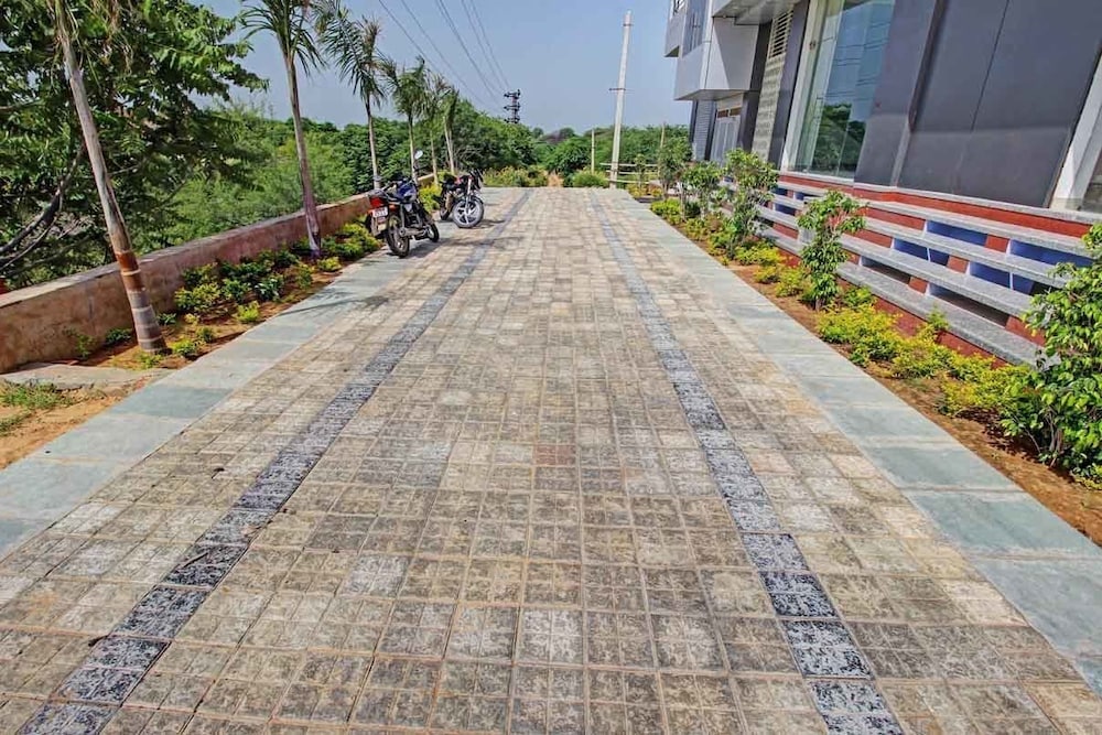Hotel Nawalgarh Plaza