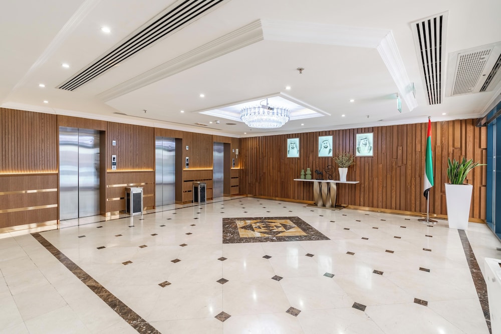 Golden Sands 10 Hotel Apartments