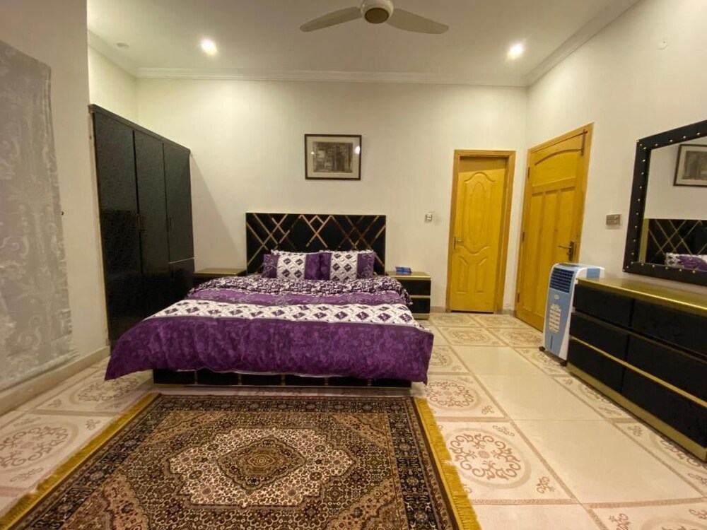 Margalla Meridian view 3