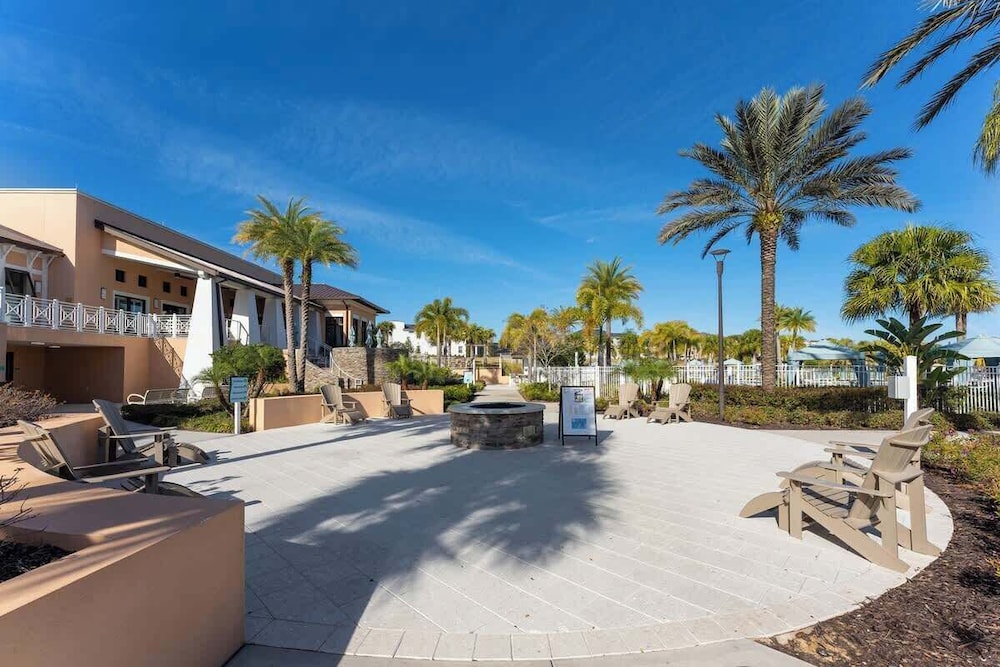 Stunning 7BR Home With Themed Bedrooms