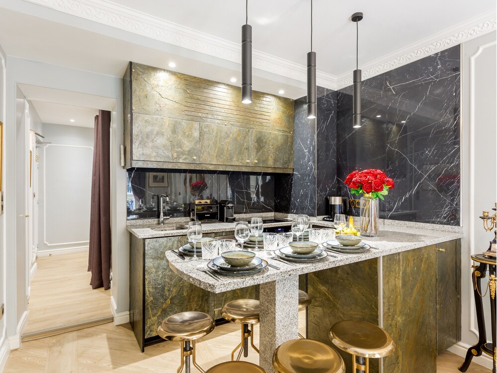 Merveil Luxury Suites - Ponthieu I-II