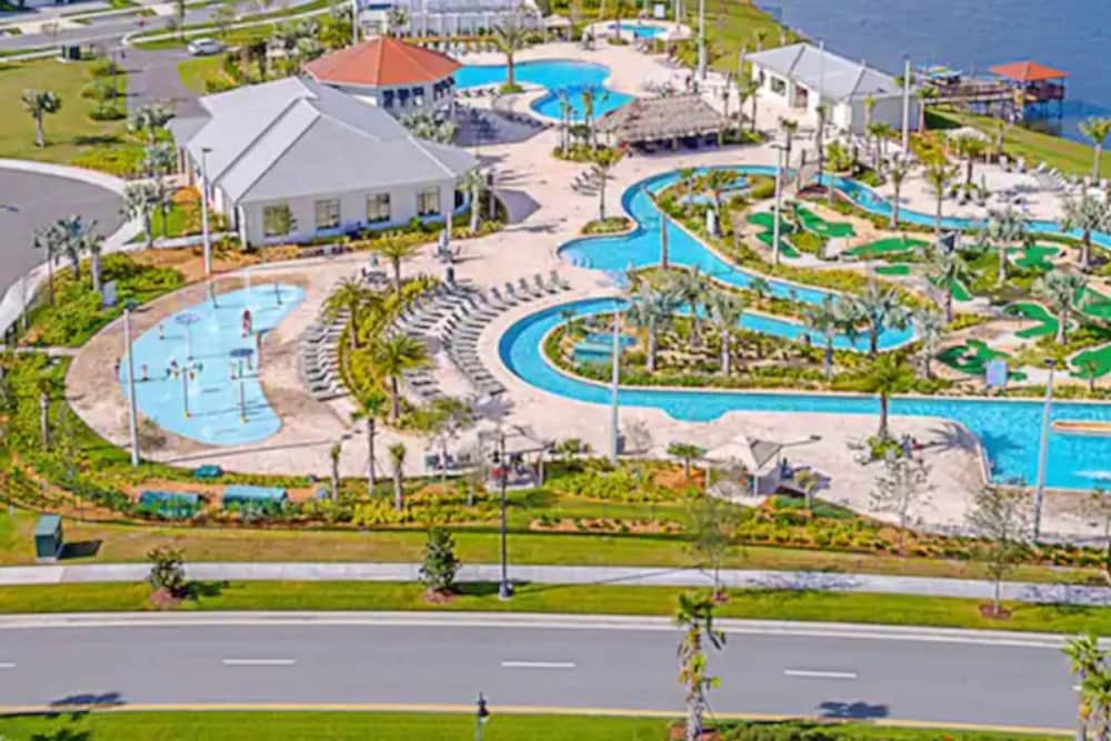 104 Modern Condo Storey Lake Disney
