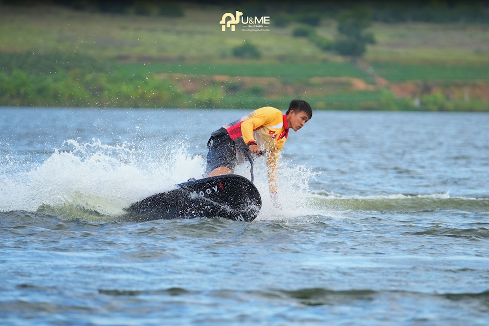 Bau Trang U&ME Glamping Resort