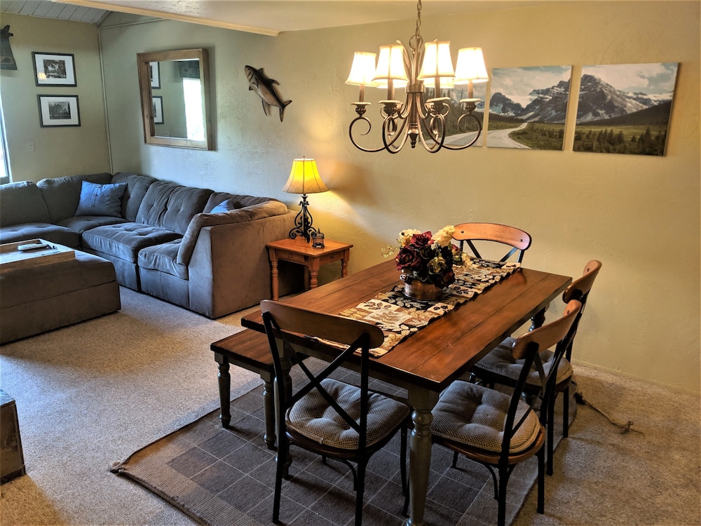 Snow Summit Townhouse Rentals & Sales