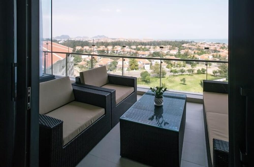 Luxury Apartment in 5 Stars Resort
