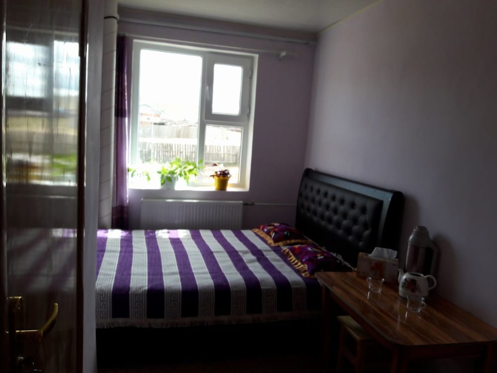Photo 8