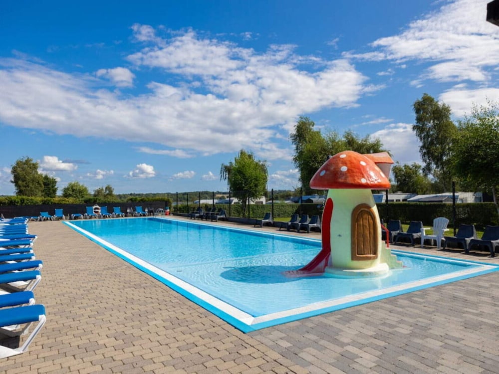 6 Person Holiday Park Home in Vipperod