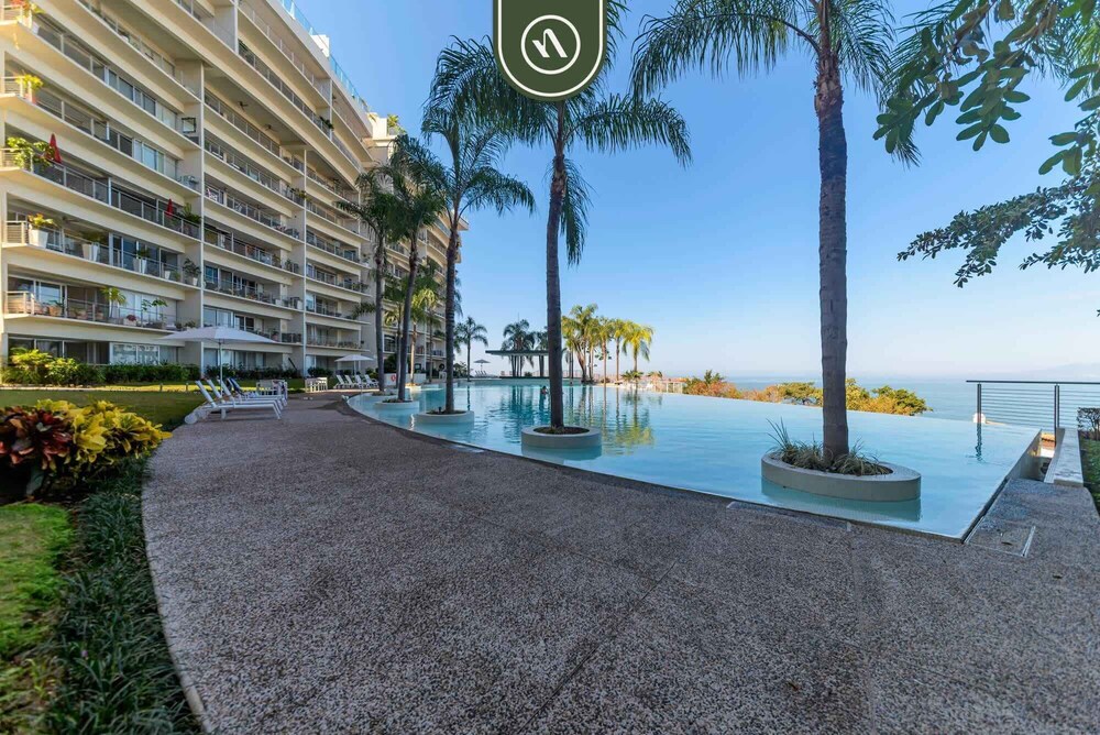 Oceanview Penthouse With Private Pool - BBQ