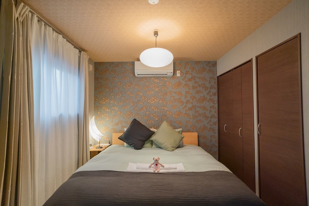 YS Maison 302