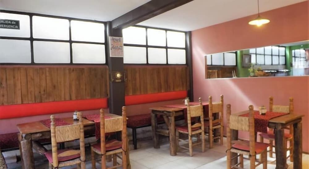 Acequias Bed and Breakfast