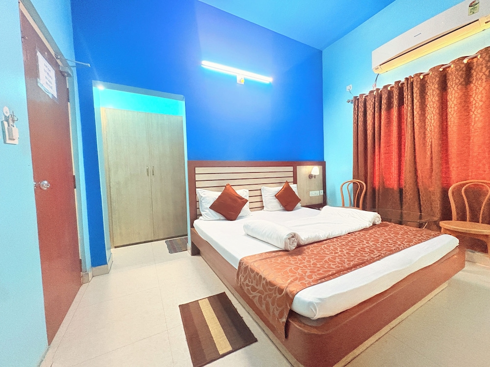 Swarna Villa puri Near Sea Beach