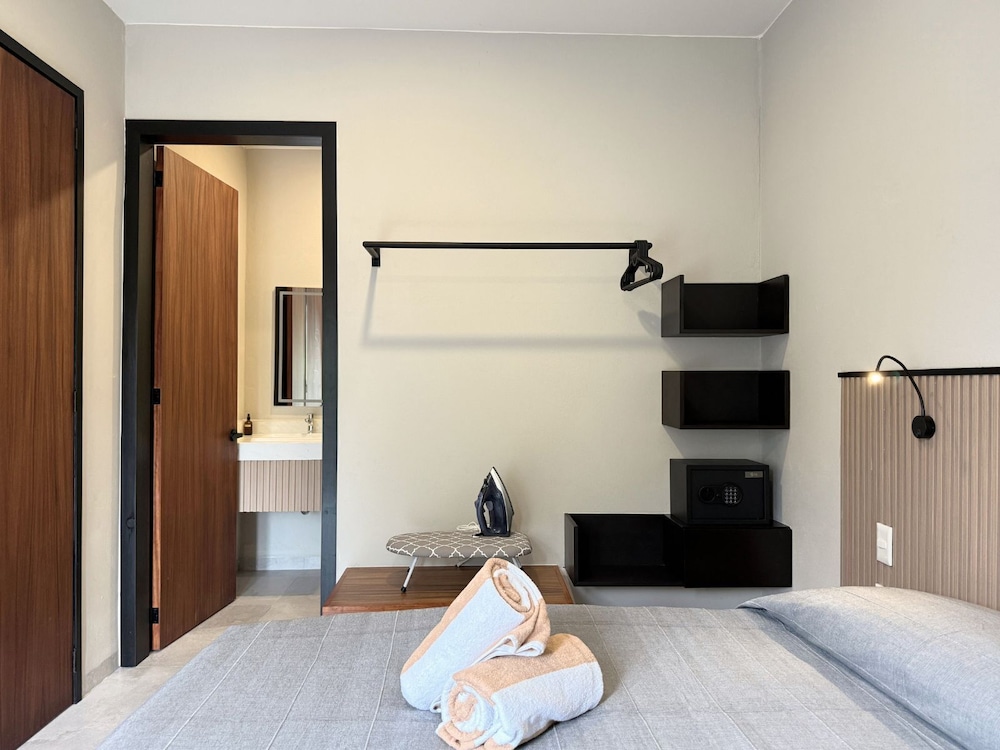 Rooms M