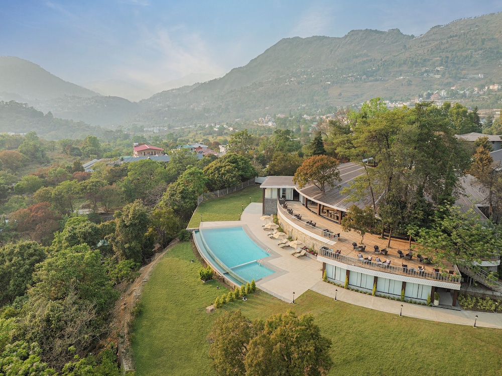 Naukuchia House, Naukuchiatal - IHCL SeleQtions