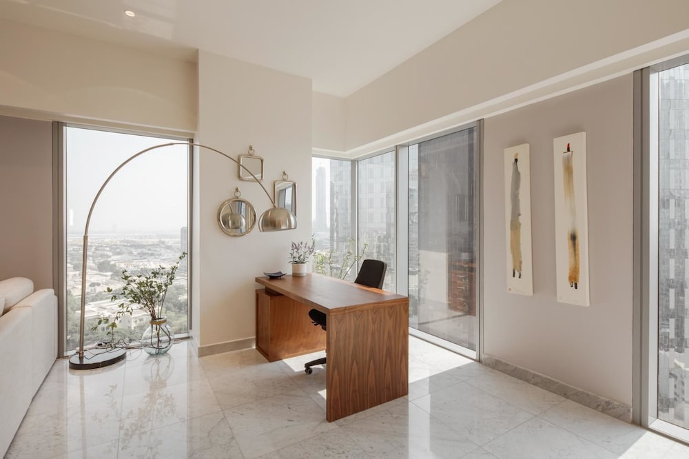 Fantastay Central Park Towers DIFC