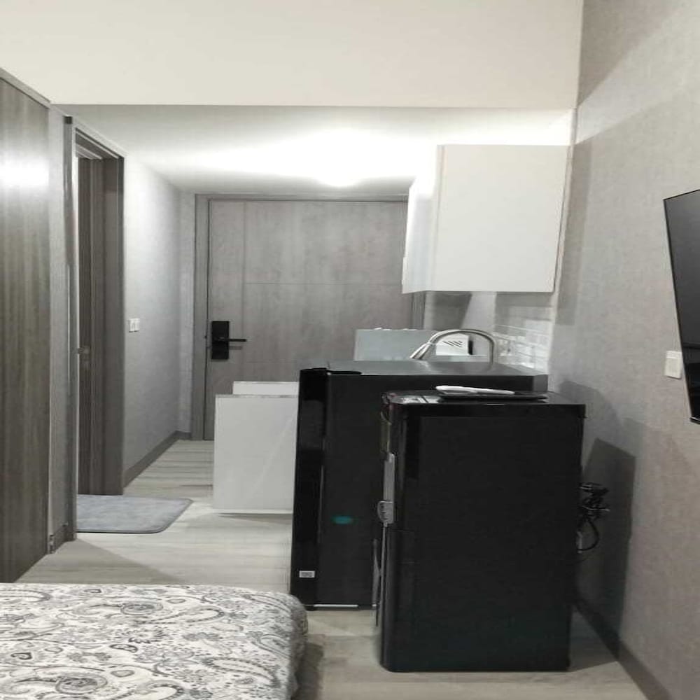 Apartmen Pakuwon Bekasi by Ruang Singgah