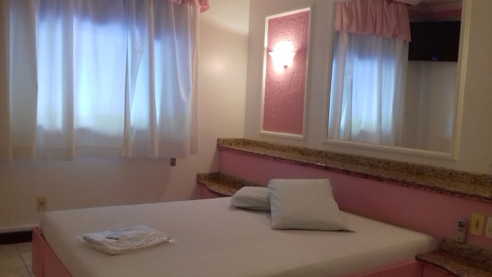 Motel dos Arcos