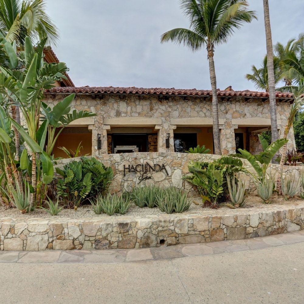 Hacienda Tranquila in Cabo San Lucas
