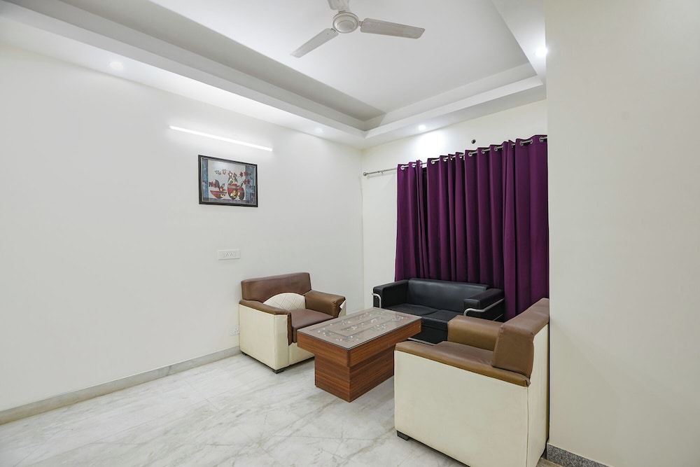 Fabhotel Comfy Cottage