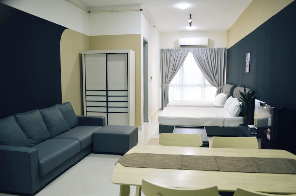 KLIA AIRPORT HOMESTAY 17