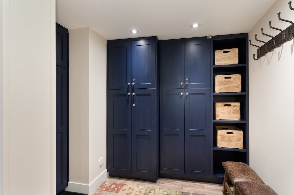 Woodrun Lodge by Whistler Premier