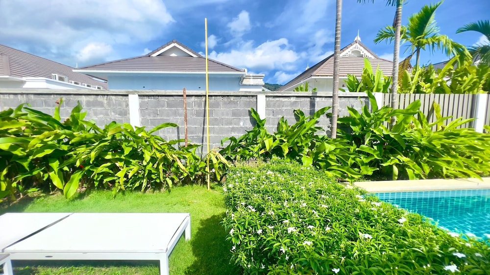 Kamala Garden View Villas by Aladdin