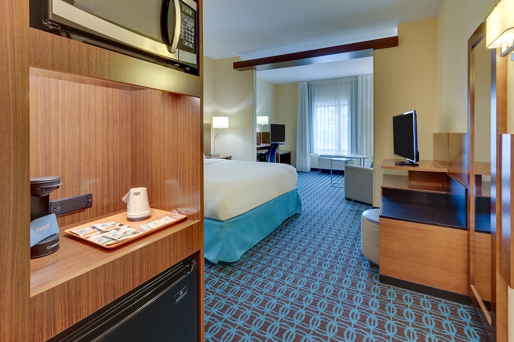 Dunn Vacations - Fairfield Inn Suites Dunn I-95 - Property Image 34
