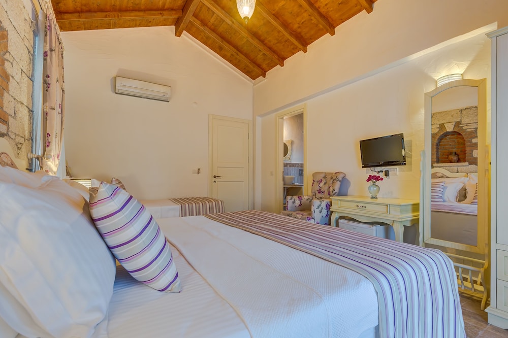 Alanarin Konak Alacati - Image 40