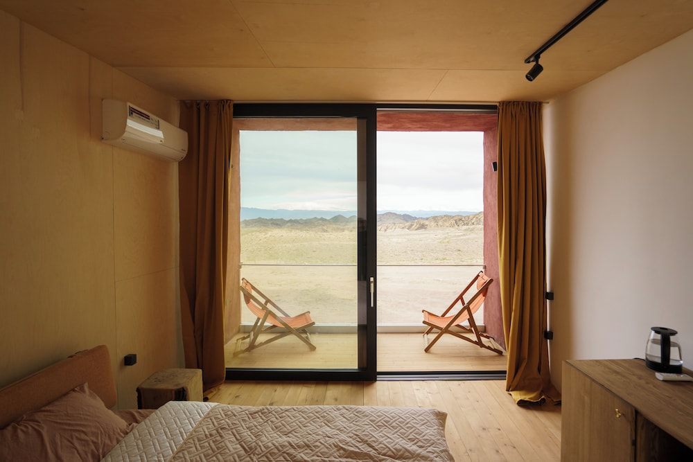 Charyn Canyon Camp