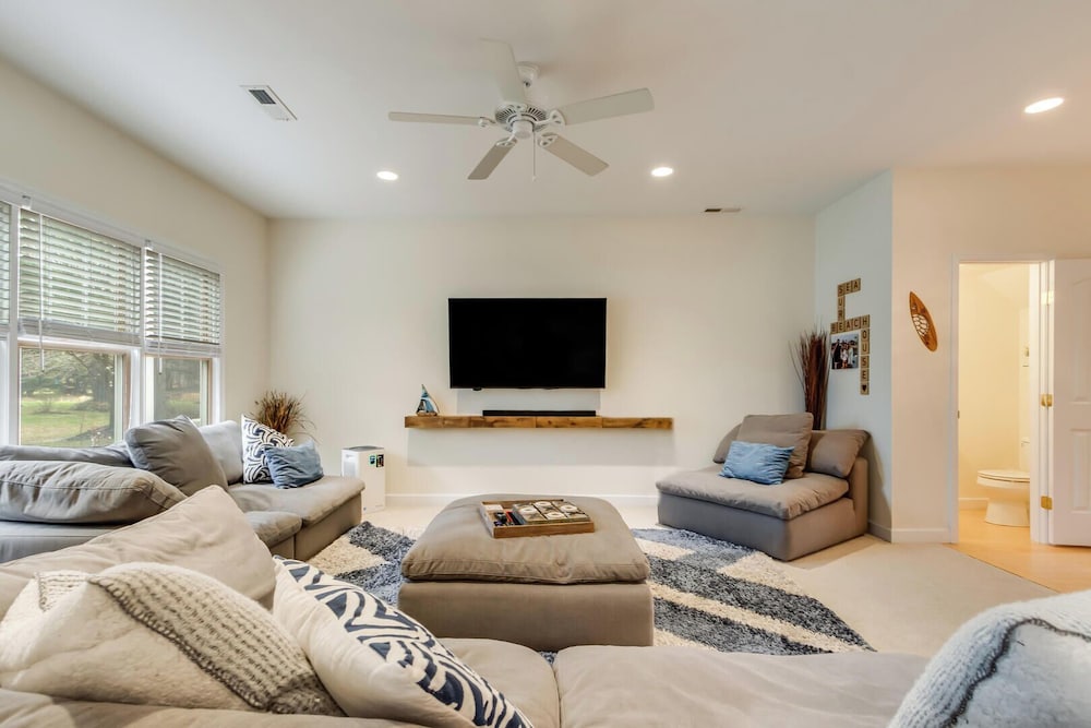 Smithfield Court 2 #102