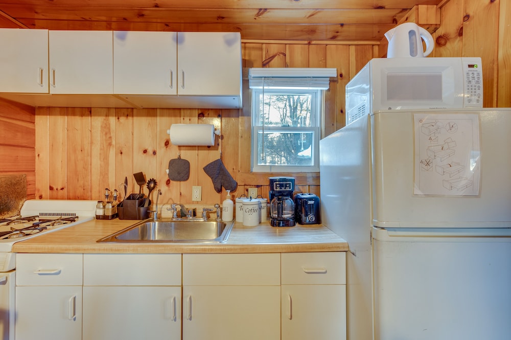 Laconia Vacation Rental Near Lake Winnipesaukee!
